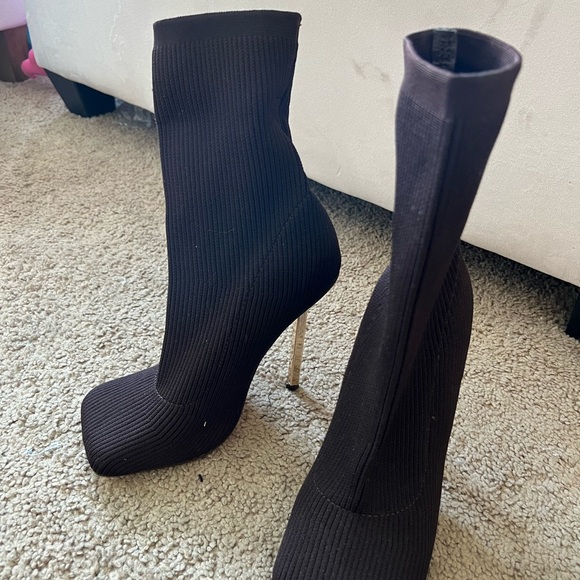 Public Desire Brown sock booties - Picture 2 of 4